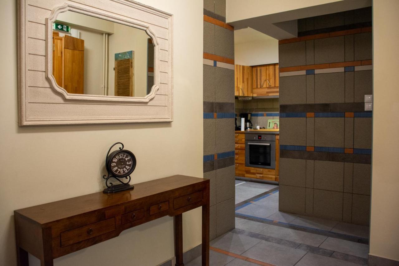 Handcrafted Unique Flat, 200M From The Acropolis Афіни Екстер'єр фото